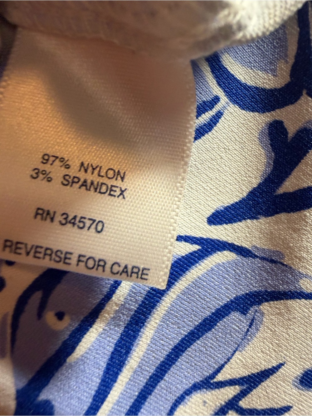Sleeveless Blue & White Printed Shift Dress - Picture 6 of 7